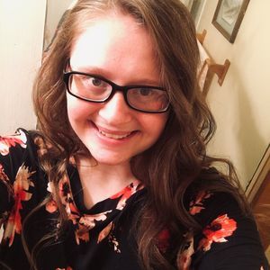 Meet your Posher, Tia